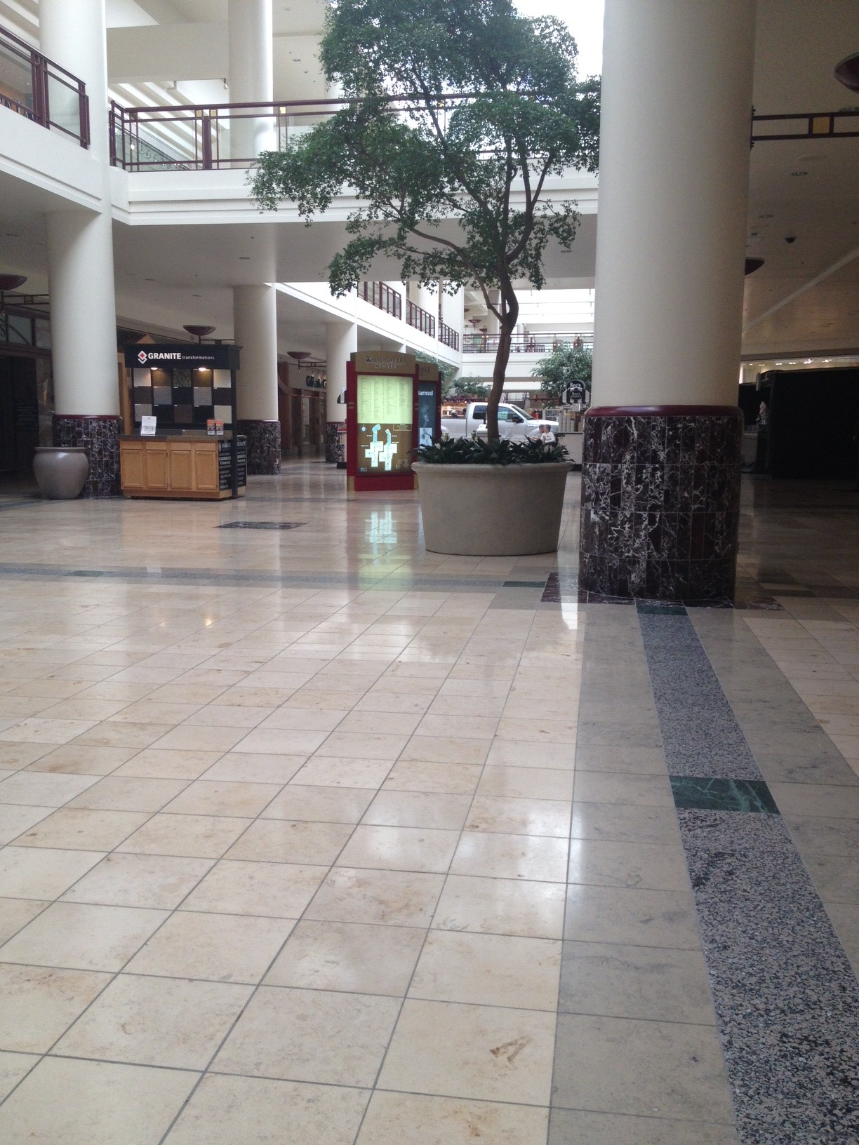 I love the smell of a mall in the morning